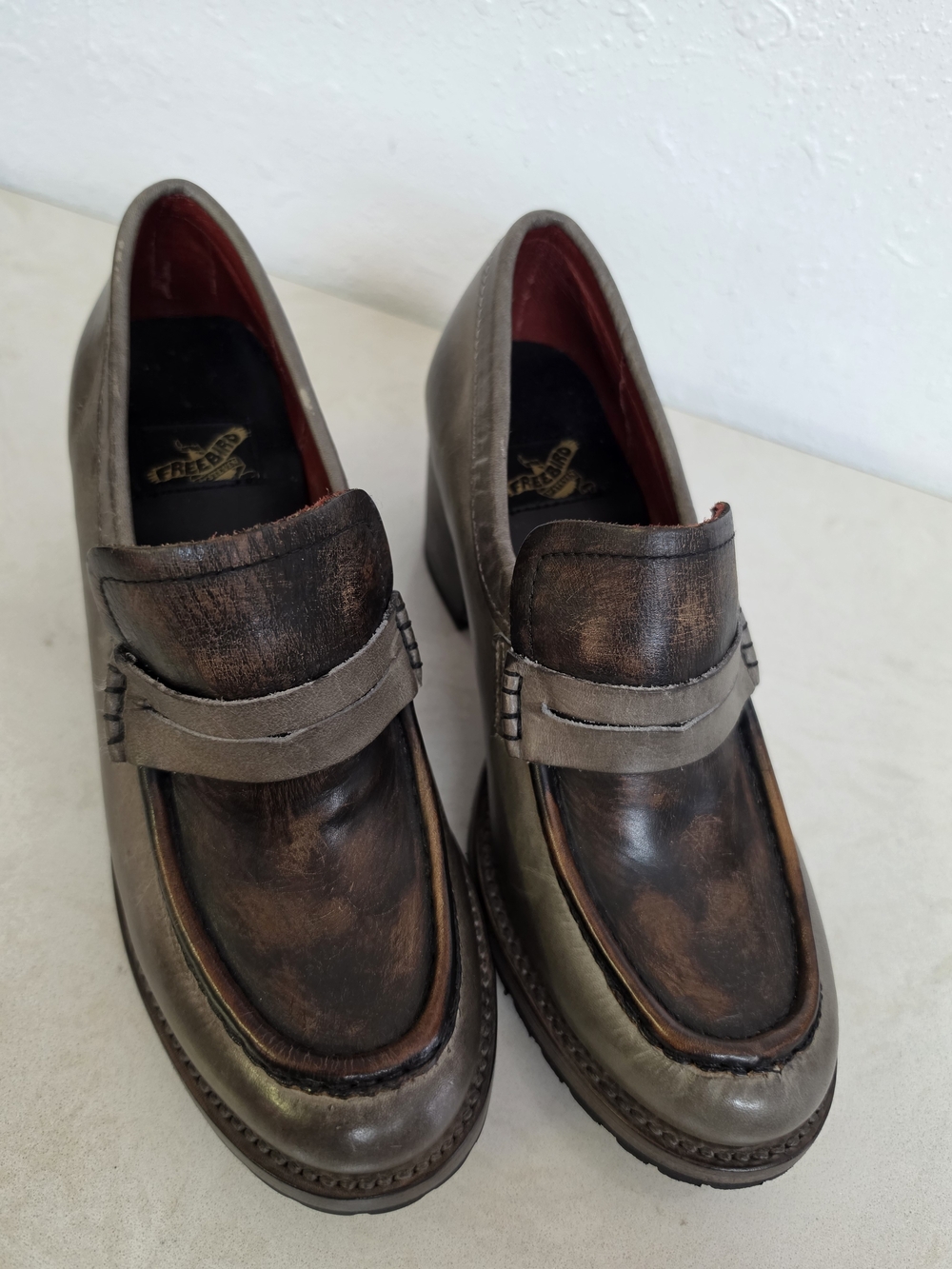 Freebird by Steven Bristol Leather Heeled Loafers Distressed Taupe Brown Sz 7 - Picture 4 of 8